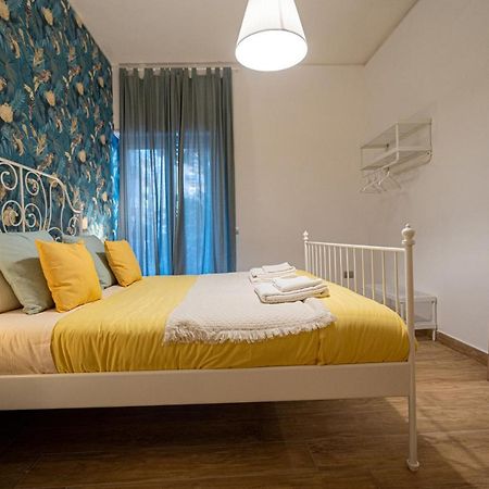 شقة Casa Vacanze Partenope نابولي المظهر الخارجي الصورة