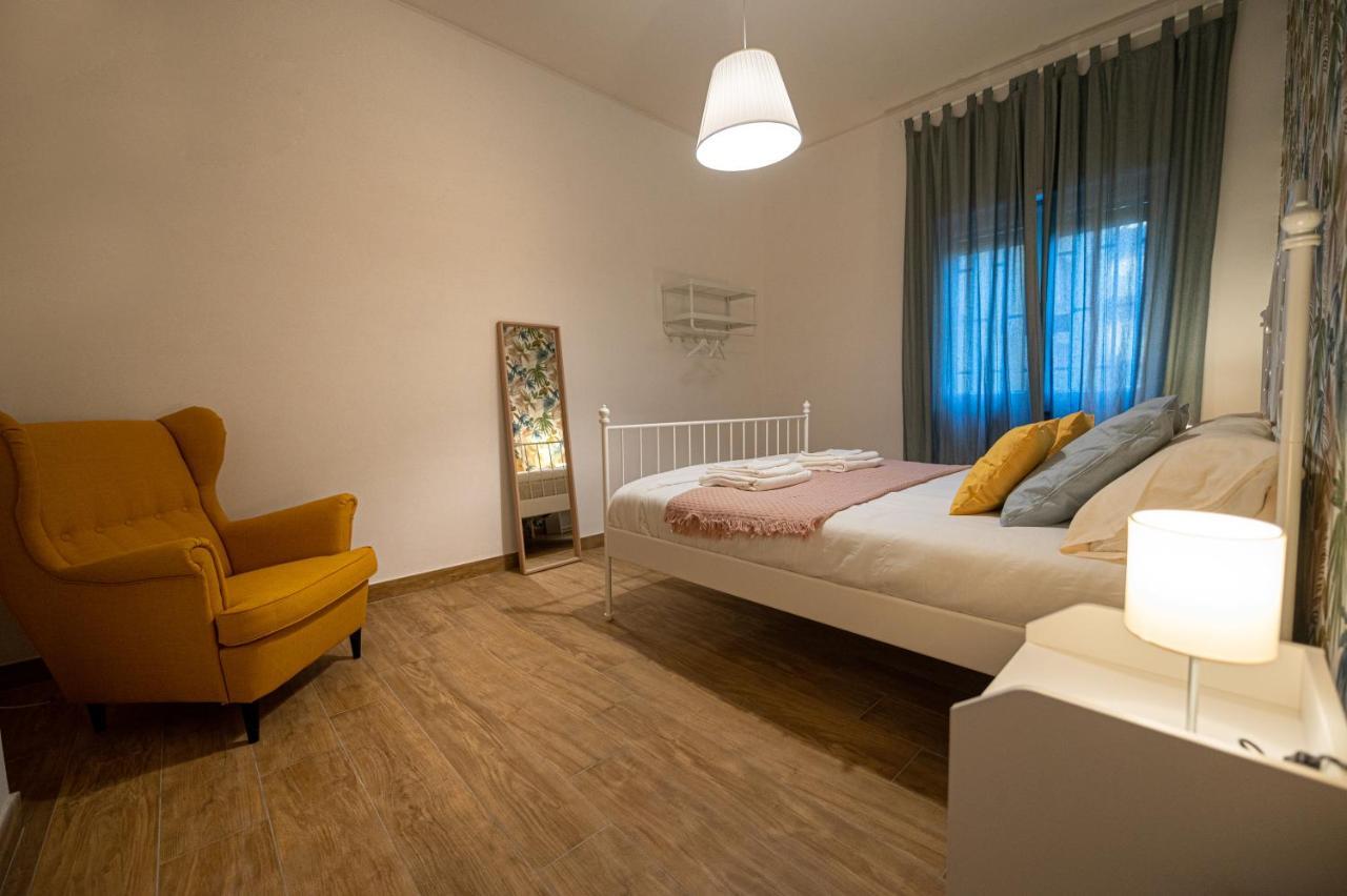 شقة Casa Vacanze Partenope نابولي المظهر الخارجي الصورة