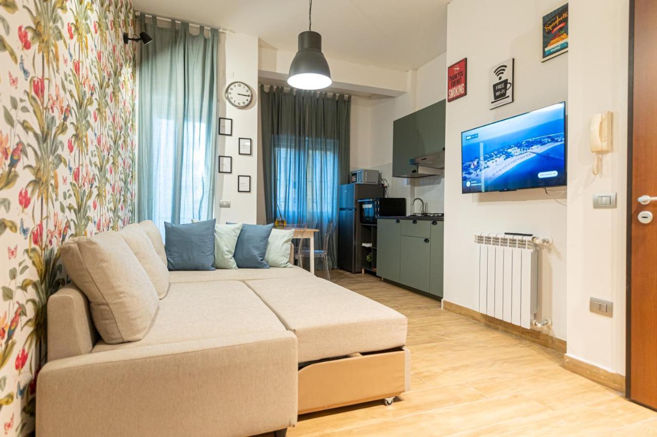 شقة Casa Vacanze Partenope نابولي المظهر الخارجي الصورة