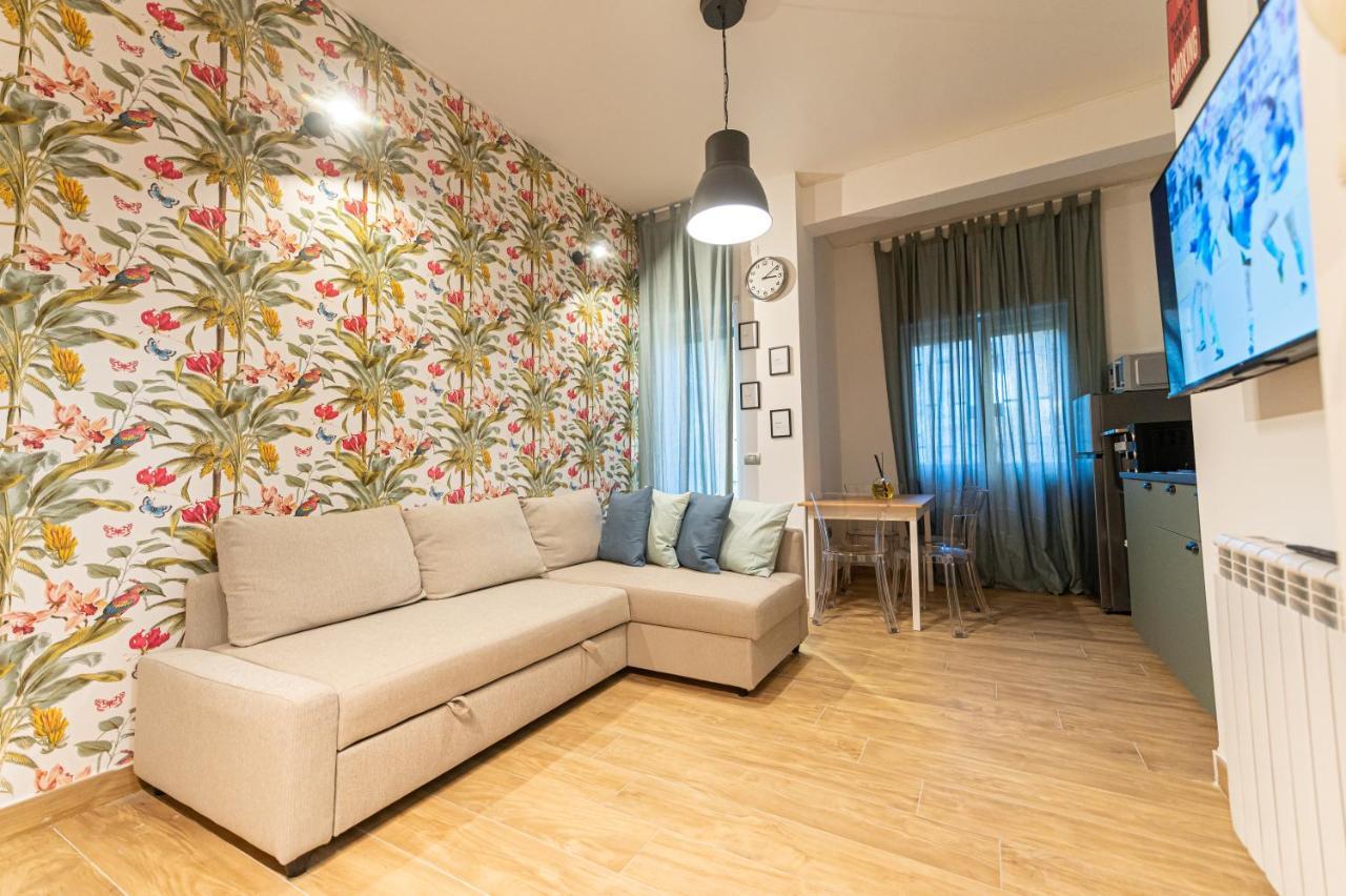 شقة Casa Vacanze Partenope نابولي المظهر الخارجي الصورة